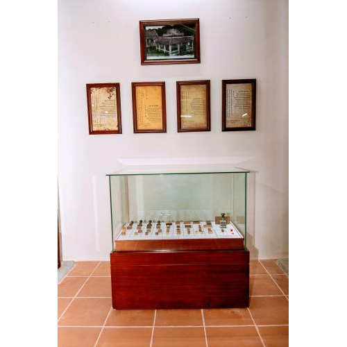 Nhà Lưu Niệm Thi Sĩ Đông Hồ Và Mộng Tuyết